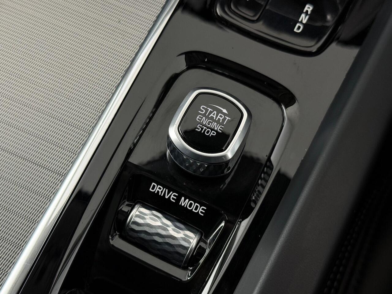 Volvo XC60 thumbnail Misc Controls
