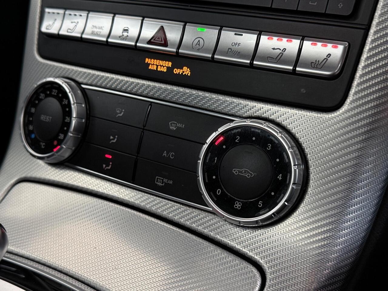 Mercedes-Benz SLC thumbnail Misc Controls