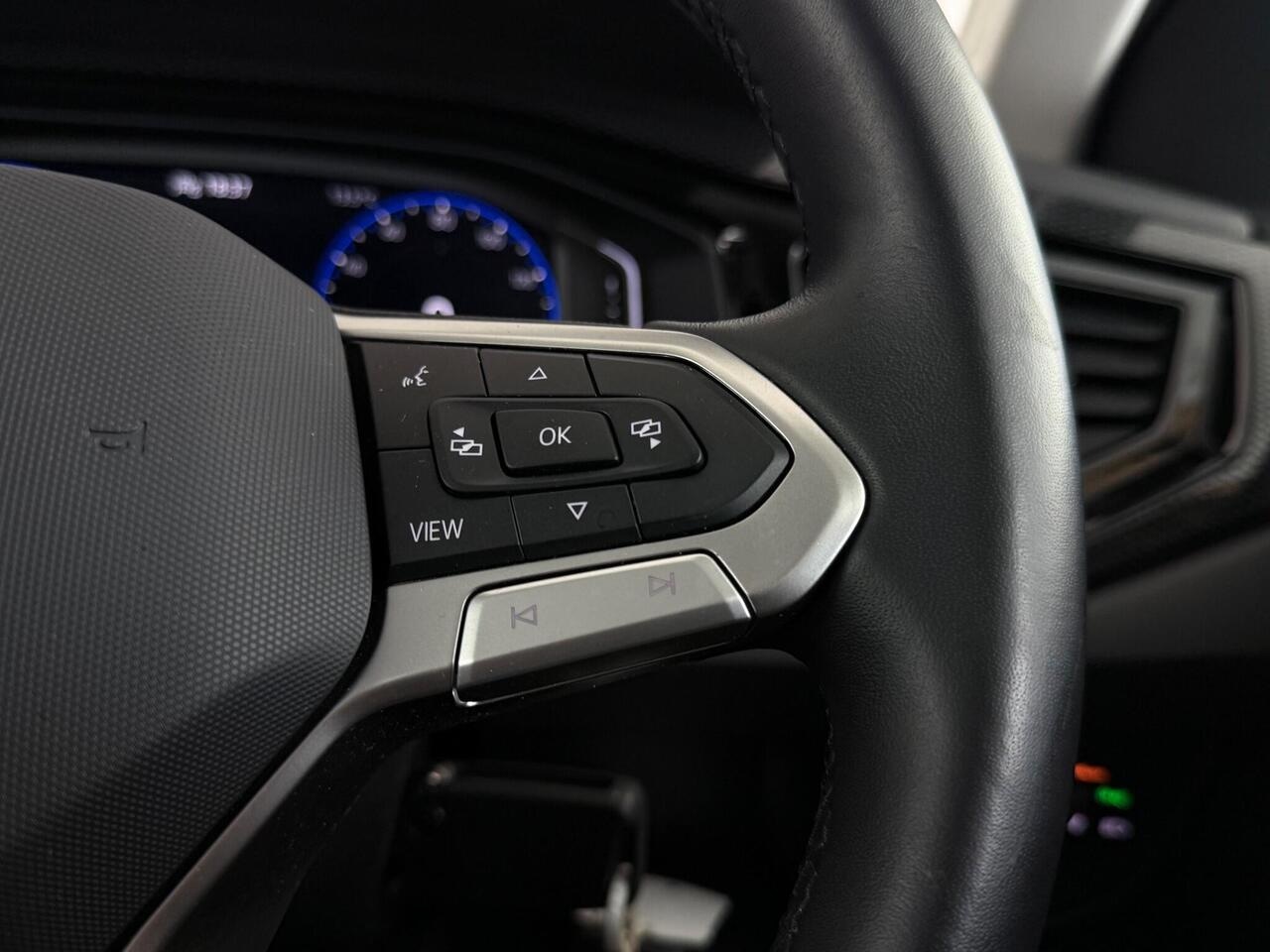 Volkswagen Polo thumbnail Misc Controls