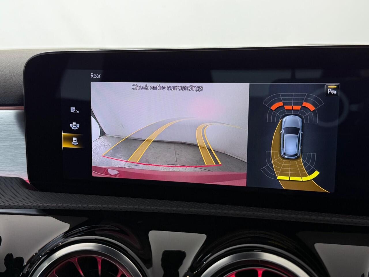 Mercedes-Benz A Class thumbnail Infotainment System