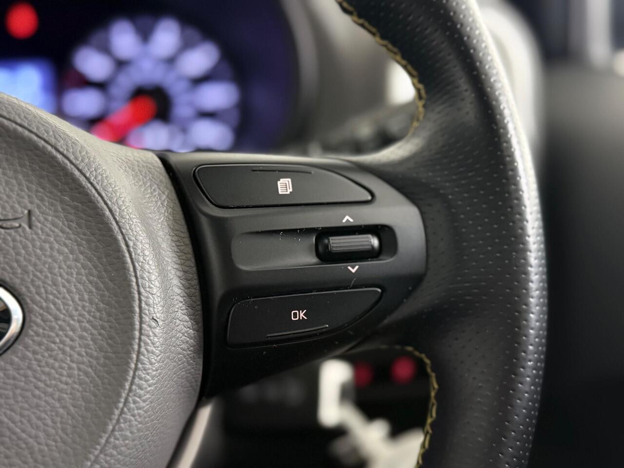 Kia Picanto thumbnail Misc Controls