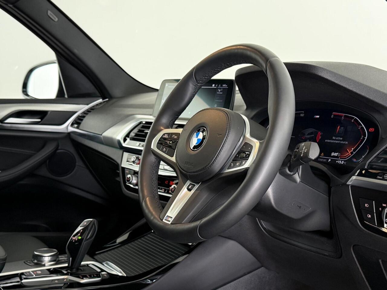 BMW X3 thumbnail Interior Front