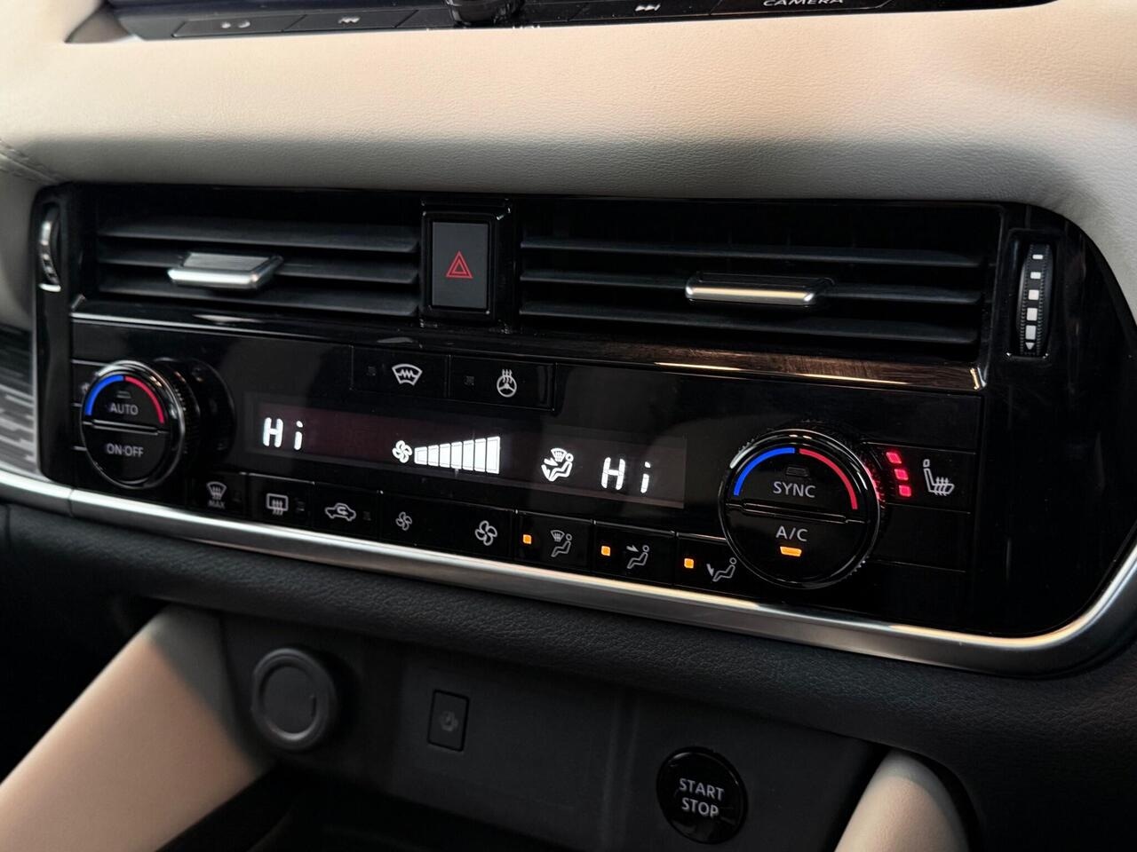 Nissan Qashqai thumbnail Infotainment System