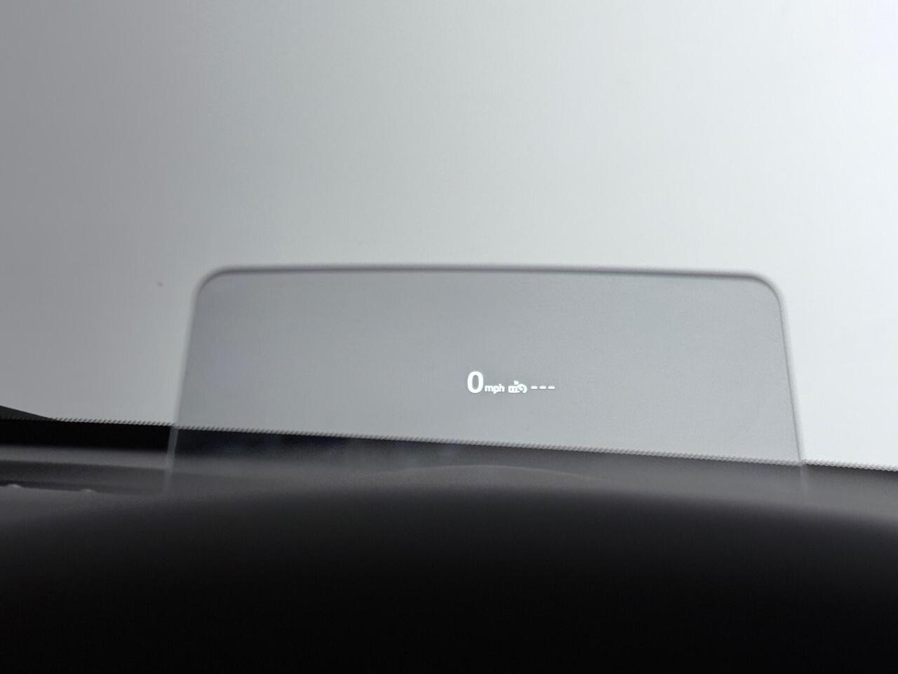 Mazda Mazda2 thumbnail Misc Controls