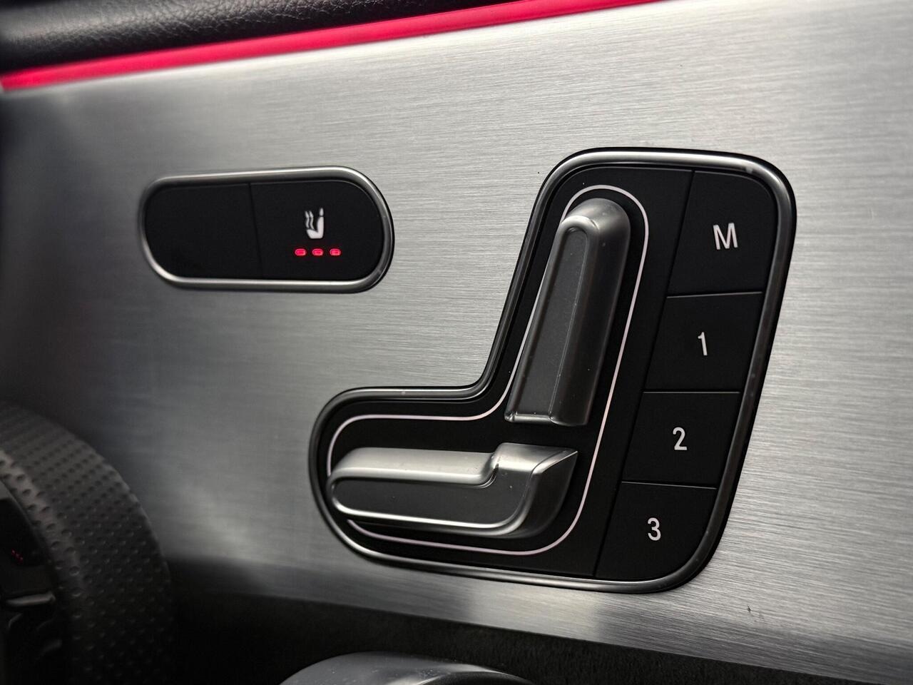 Mercedes-Benz A Class thumbnail Misc Controls