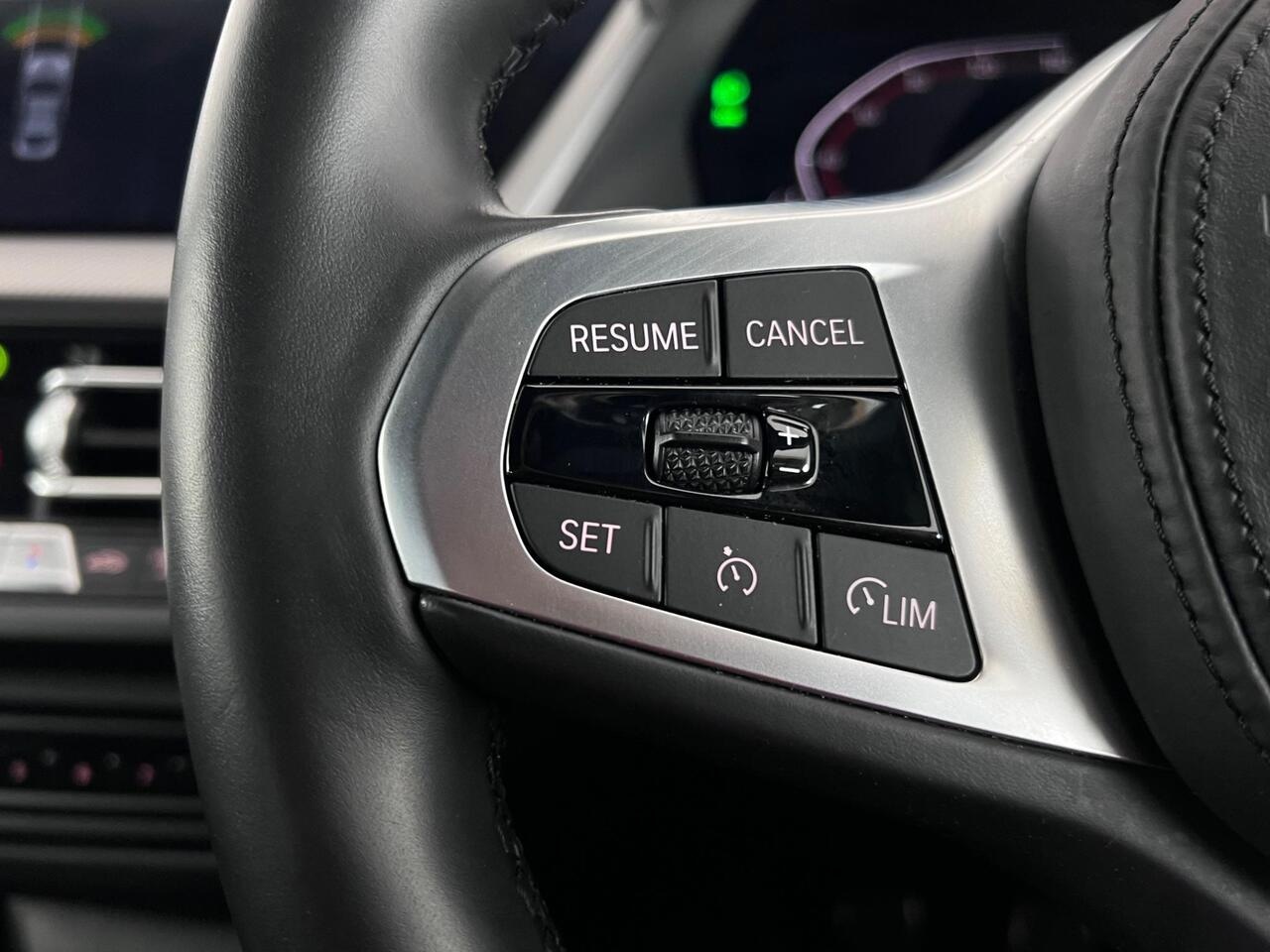 BMW 2 Series Gran Coupe thumbnail Misc Controls