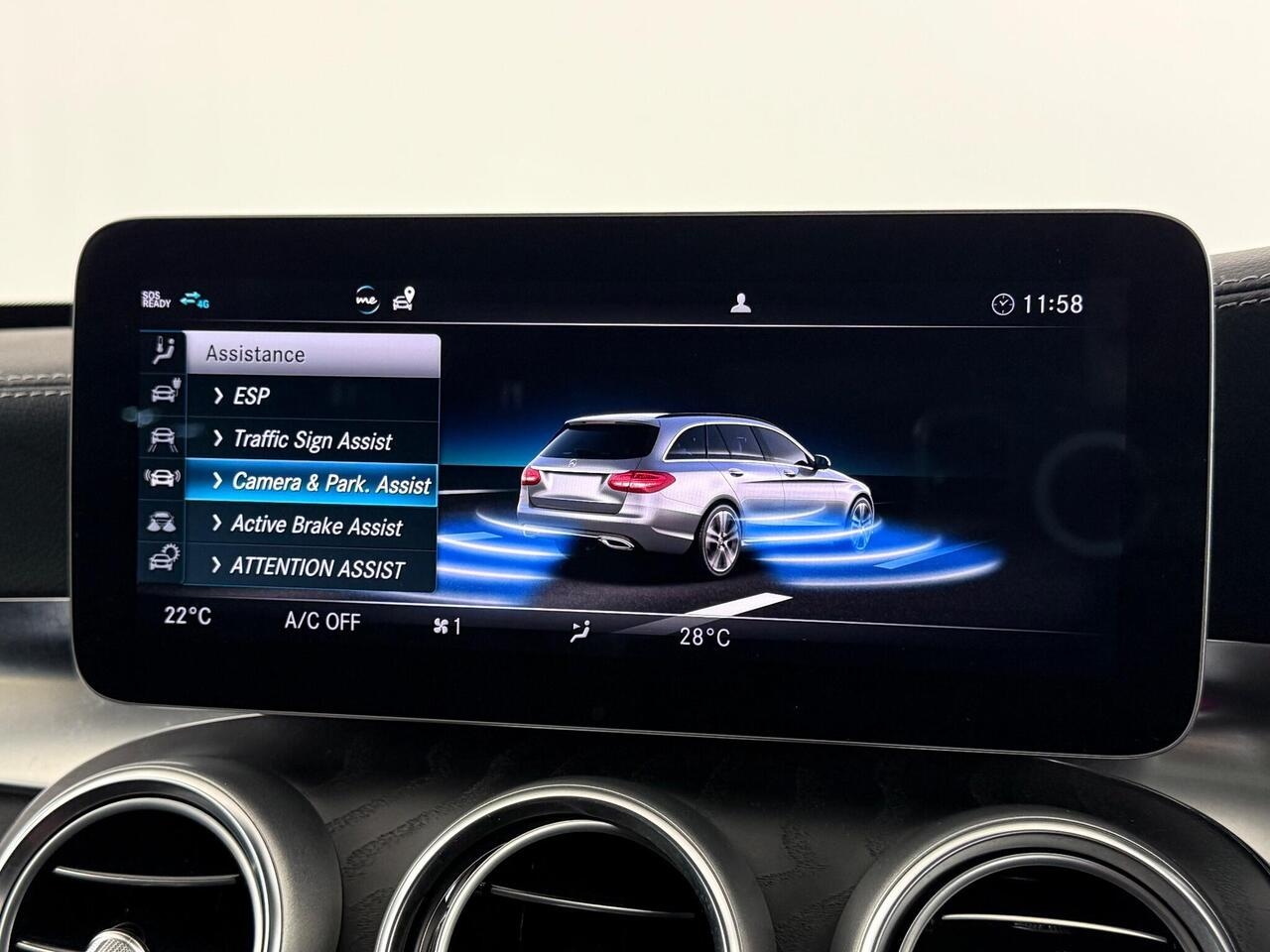 Mercedes-Benz C Class thumbnail Infotainment System