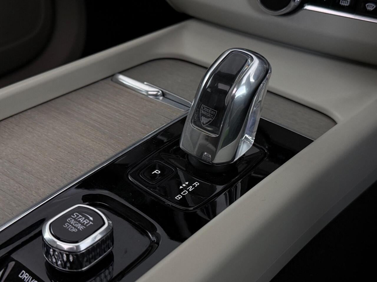 Volvo XC60 thumbnail Interior Front
