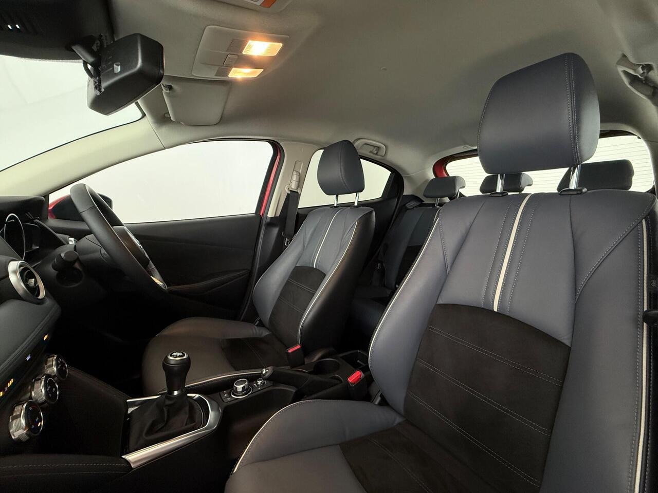 Mazda Mazda2 thumbnail Seat Front Passenger