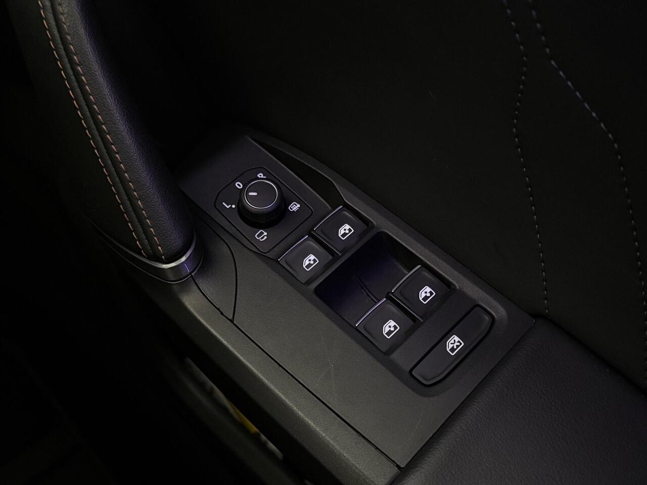 CUPRA Formentor thumbnail Misc Controls