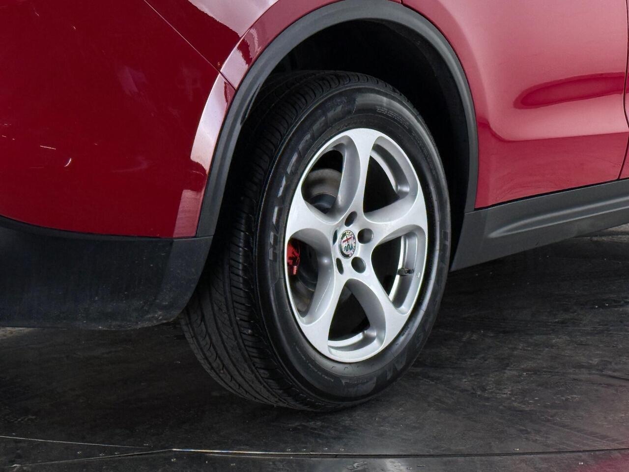 Alfa Romeo Stelvio thumbnail Wheel