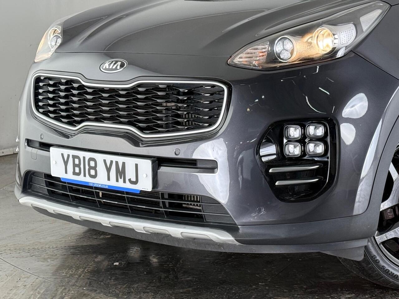 Kia Sportage thumbnail Lights Front