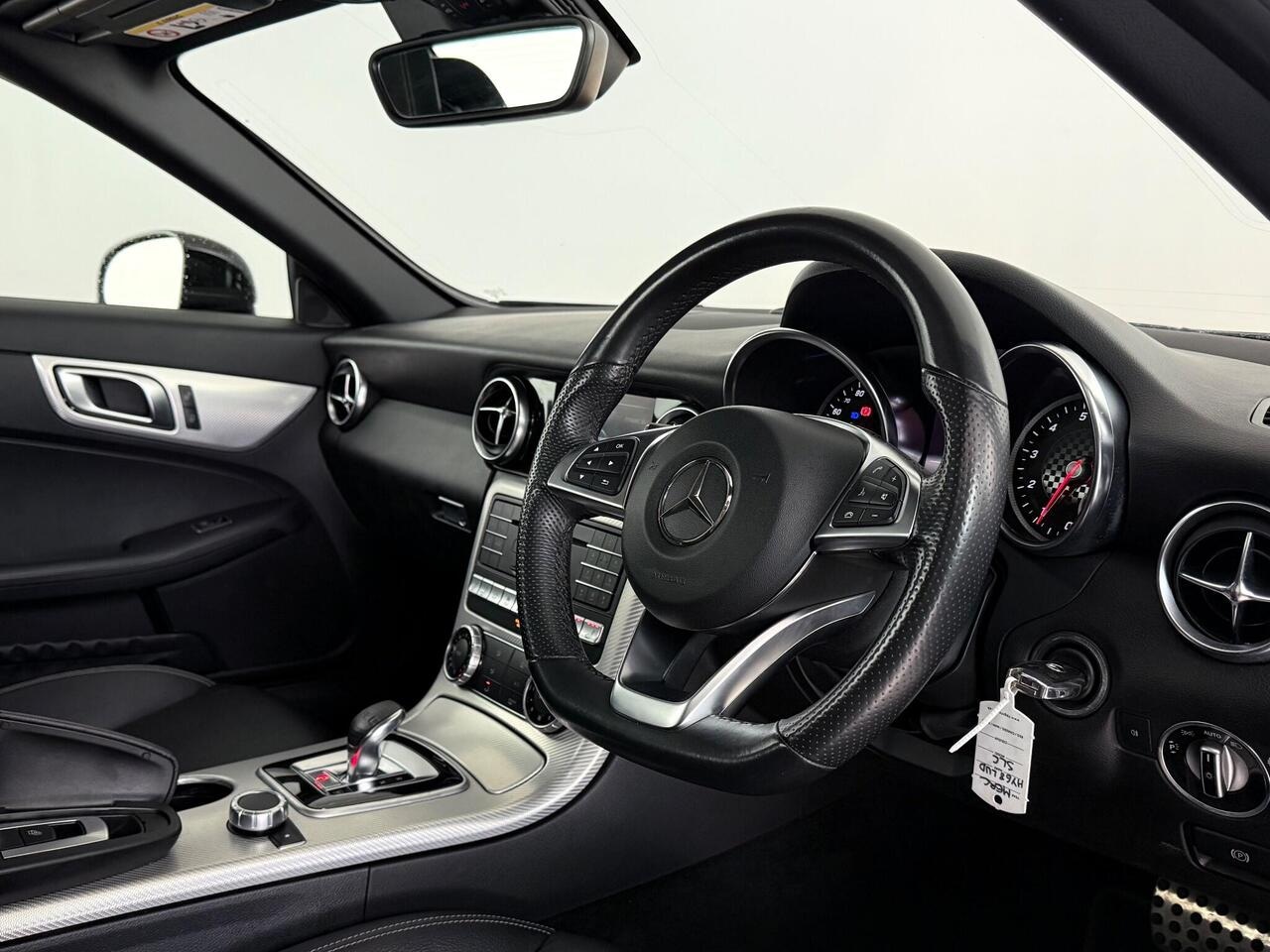 Mercedes-Benz SLC thumbnail Interior Front