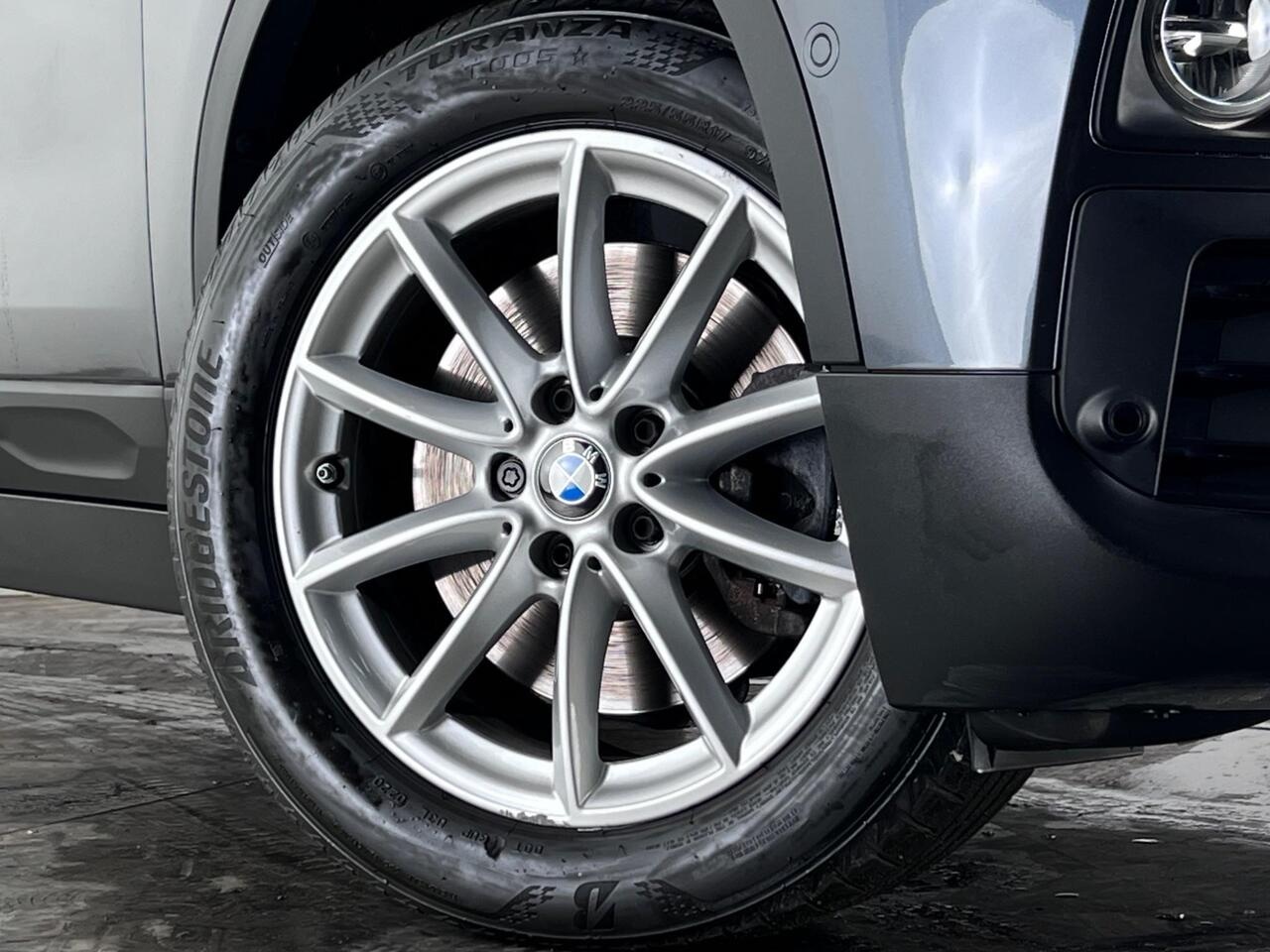 BMW X2 thumbnail Wheel