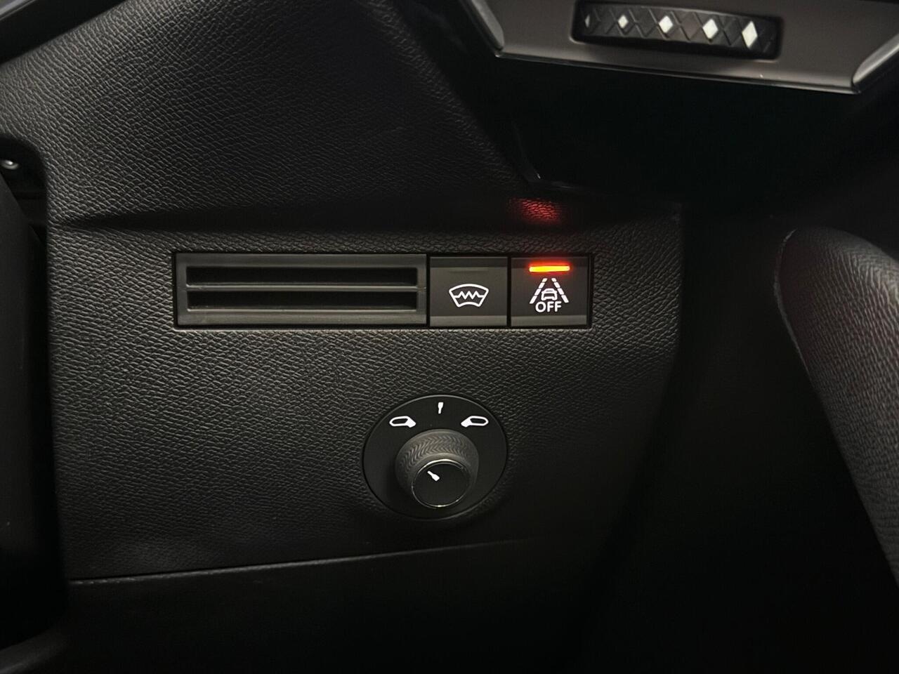 DS AUTOMOBILES DS 7 CROSSBACK thumbnail Misc Controls
