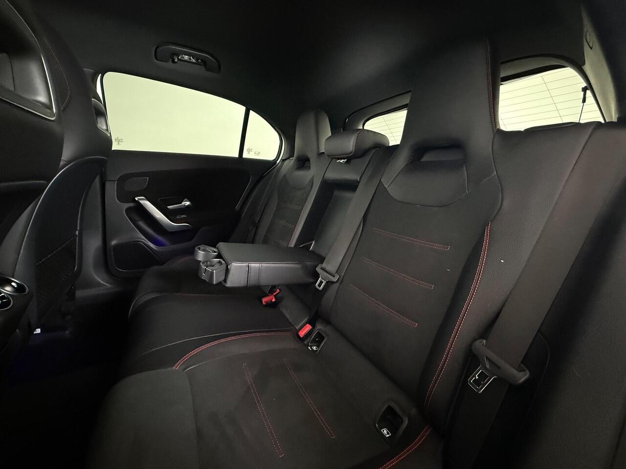 Mercedes-Benz A Class thumbnail Seats Rear