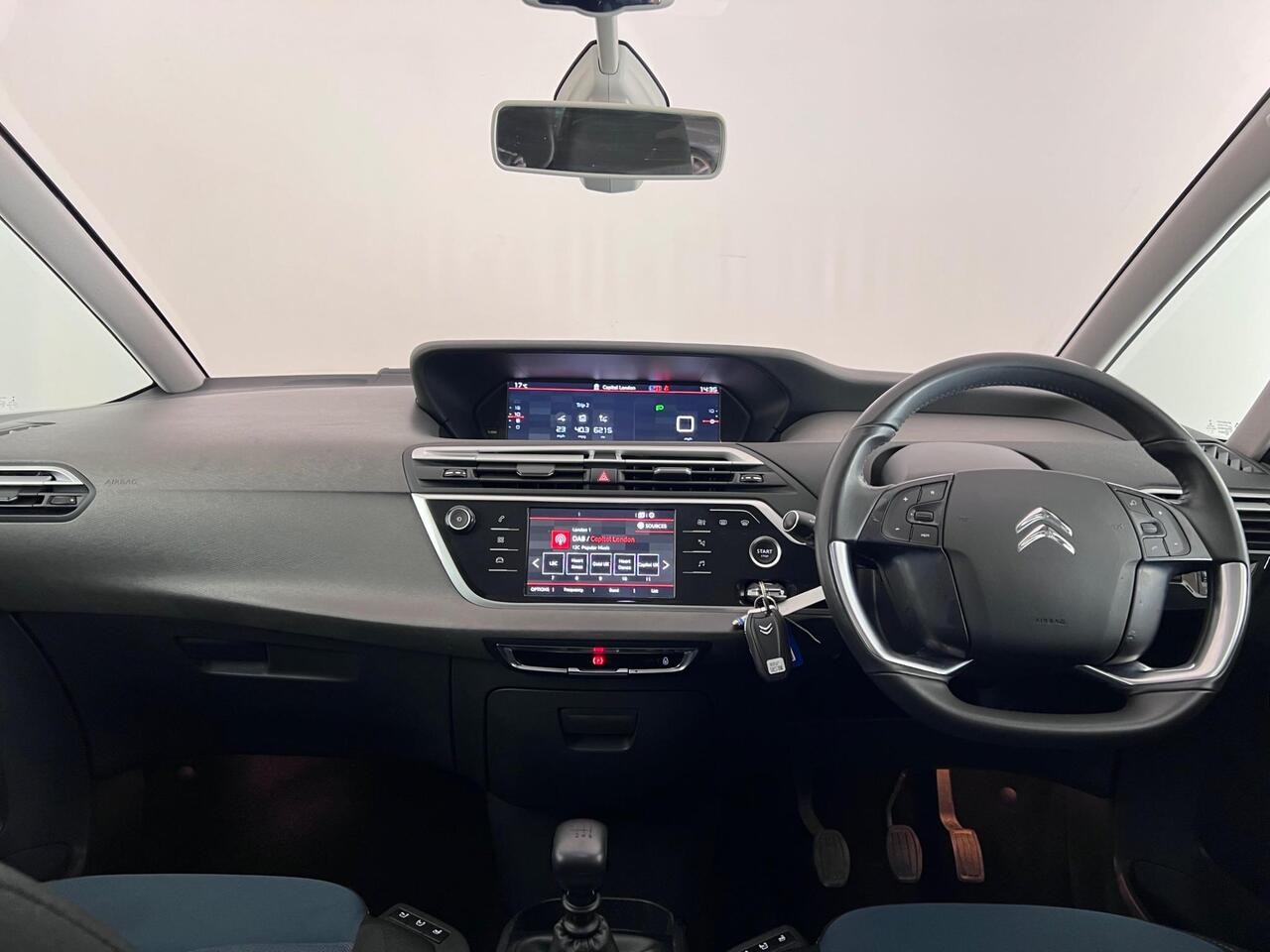 Citroen Grand C4 SpaceTourer thumbnail Interior Front