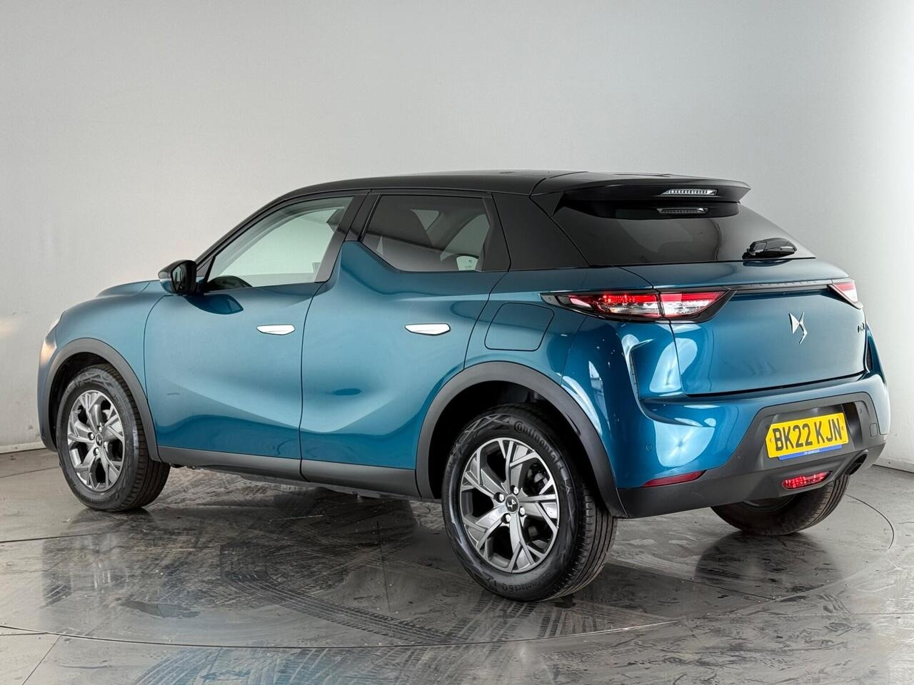DS AUTOMOBILES DS 3 CROSSBACK thumbnail Rear Left