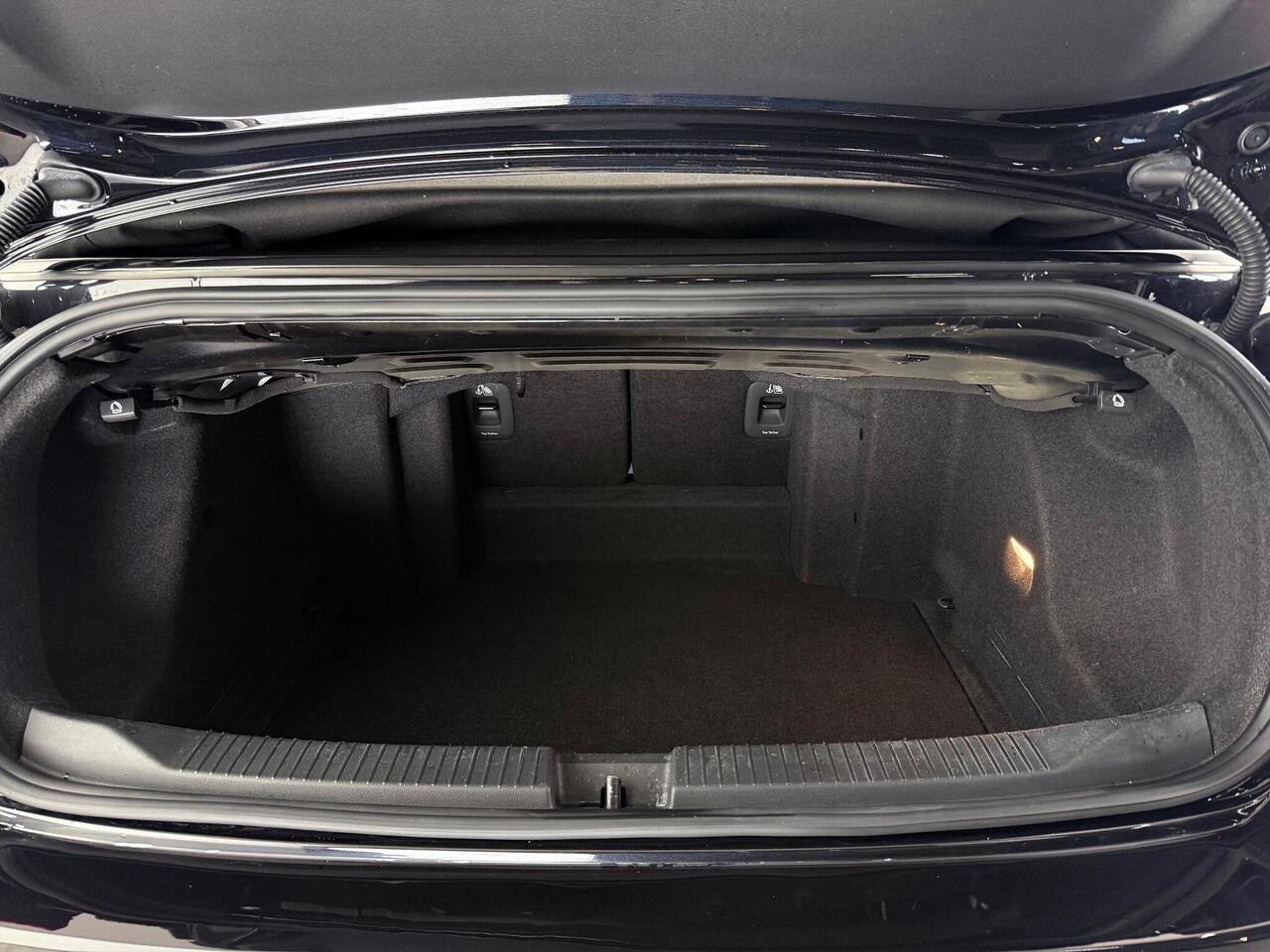 Volkswagen T-Roc thumbnail Boot