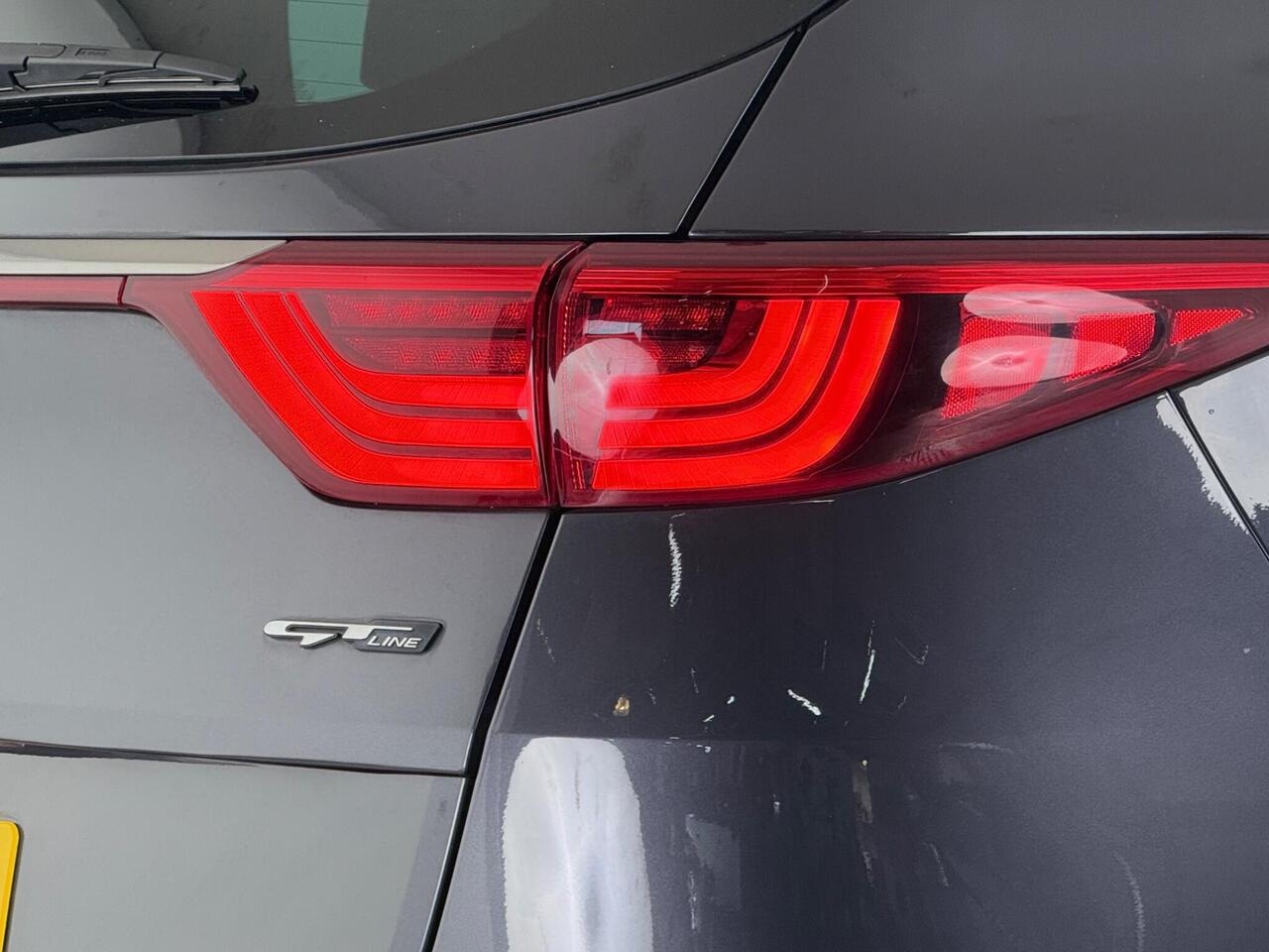 Kia Sportage thumbnail Lights Rear