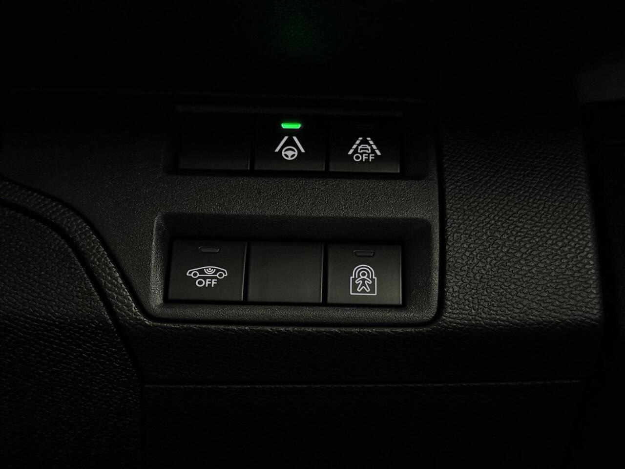 Peugeot 3008 thumbnail Misc Controls