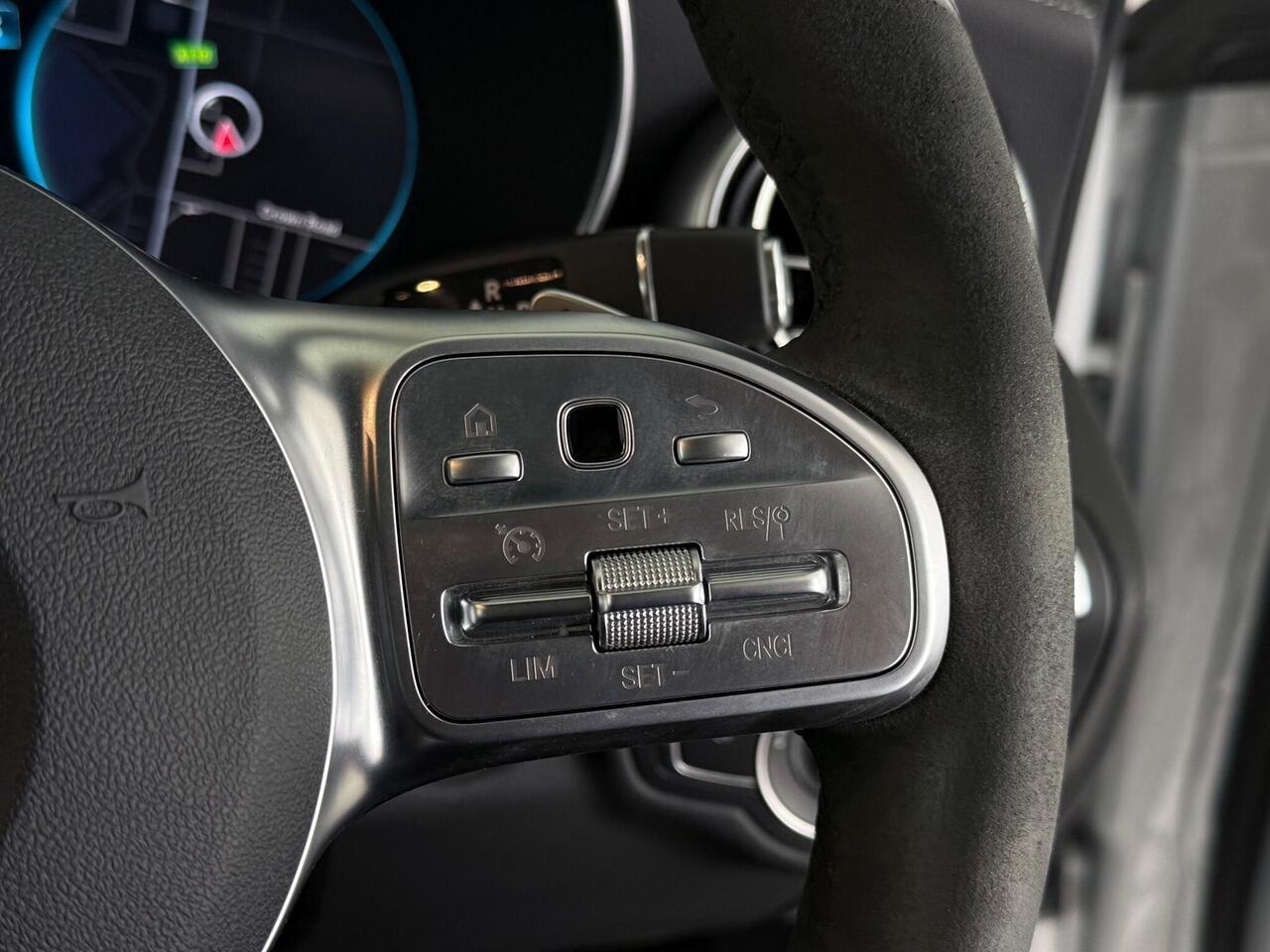 Mercedes-Benz C Class thumbnail Misc Controls