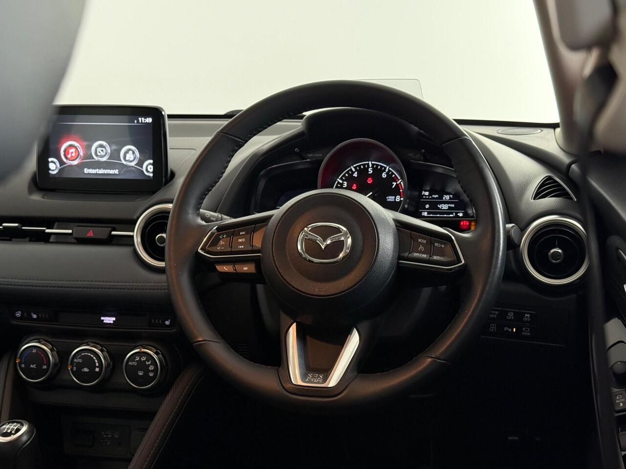 Mazda Mazda2 thumbnail Steering Wheel