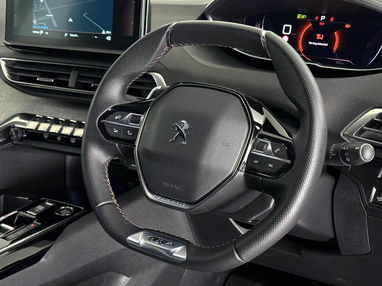 Peugeot 3008 thumbnail Steering Wheel