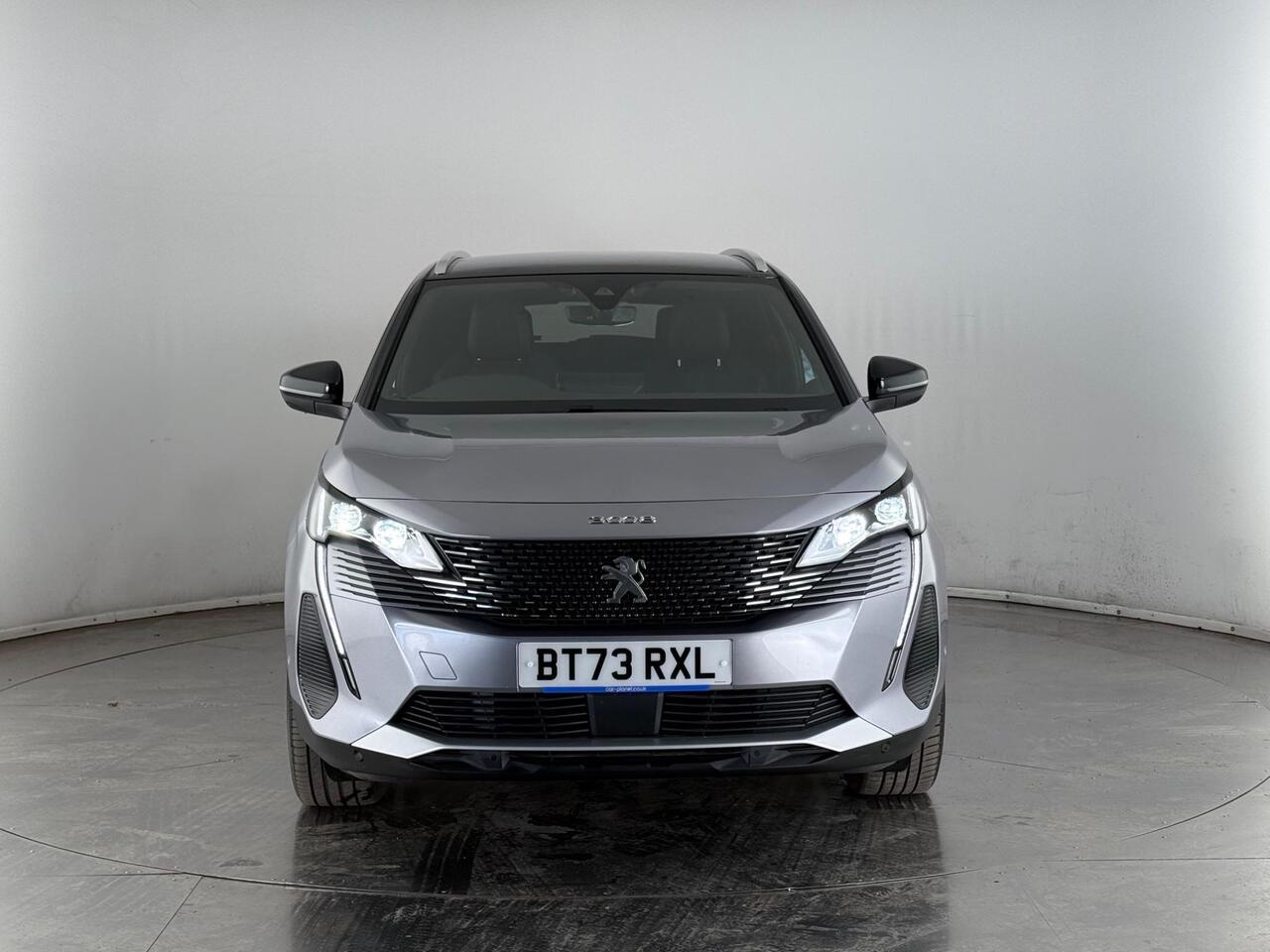 Peugeot 3008 thumbnail Front