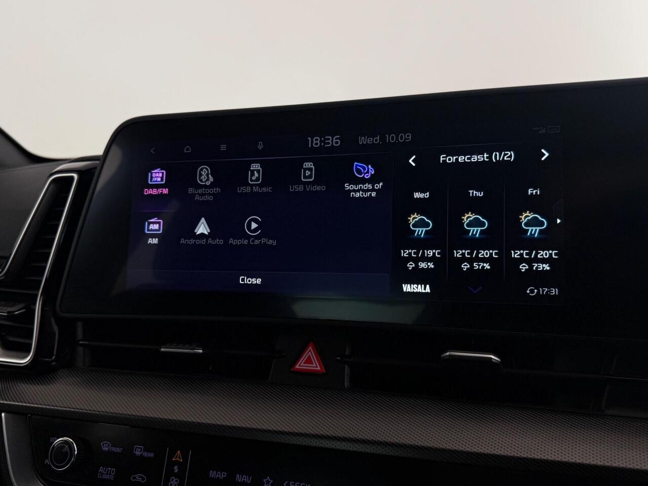 Kia Sportage thumbnail Infotainment System