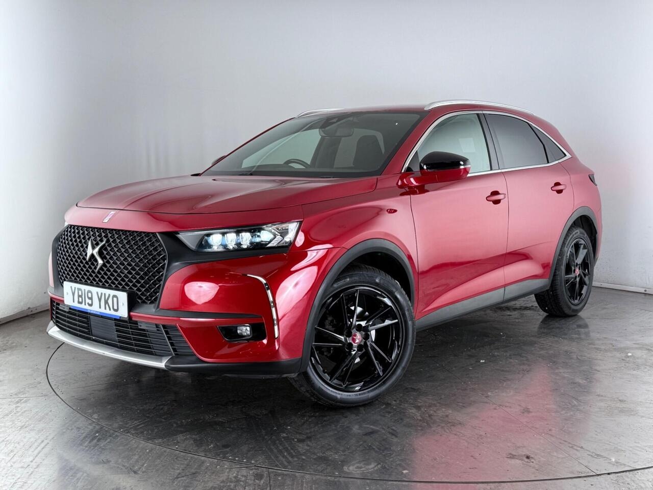 DS AUTOMOBILES DS 7 CROSSBACK thumbnail Front Left