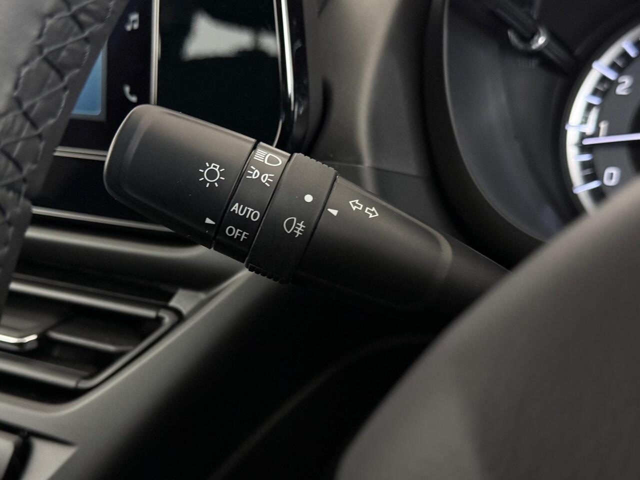 Suzuki S-Cross thumbnail Misc Controls