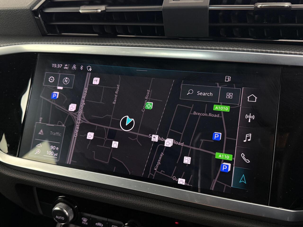 Audi Q3 thumbnail Infotainment System