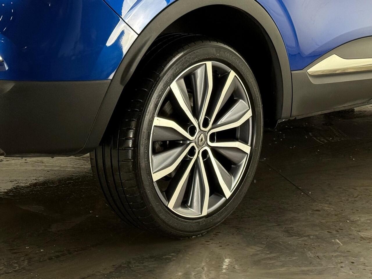 Renault Kadjar thumbnail Wheel