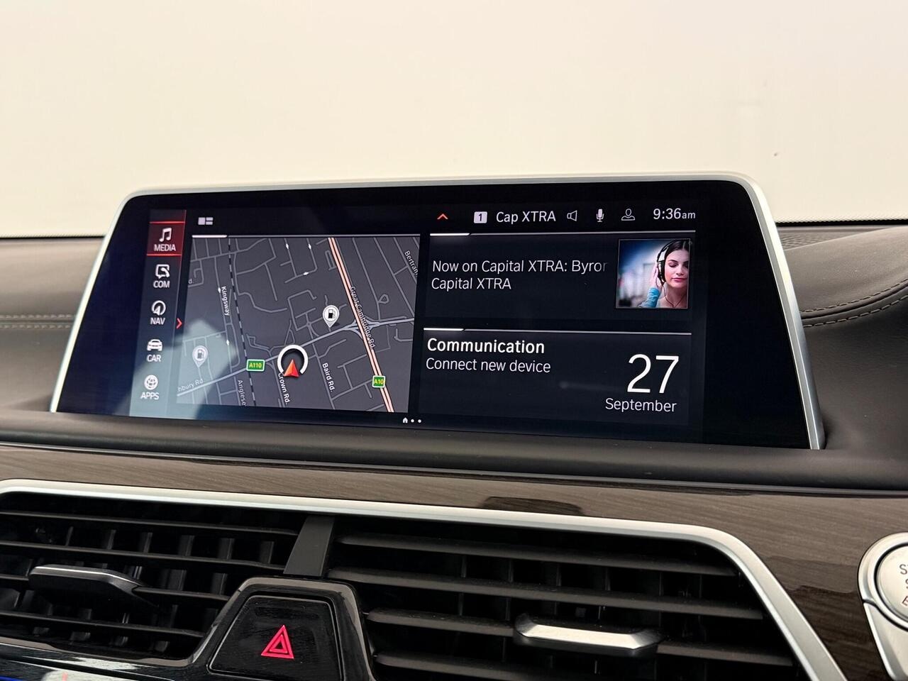 BMW 7 Series thumbnail Infotainment System