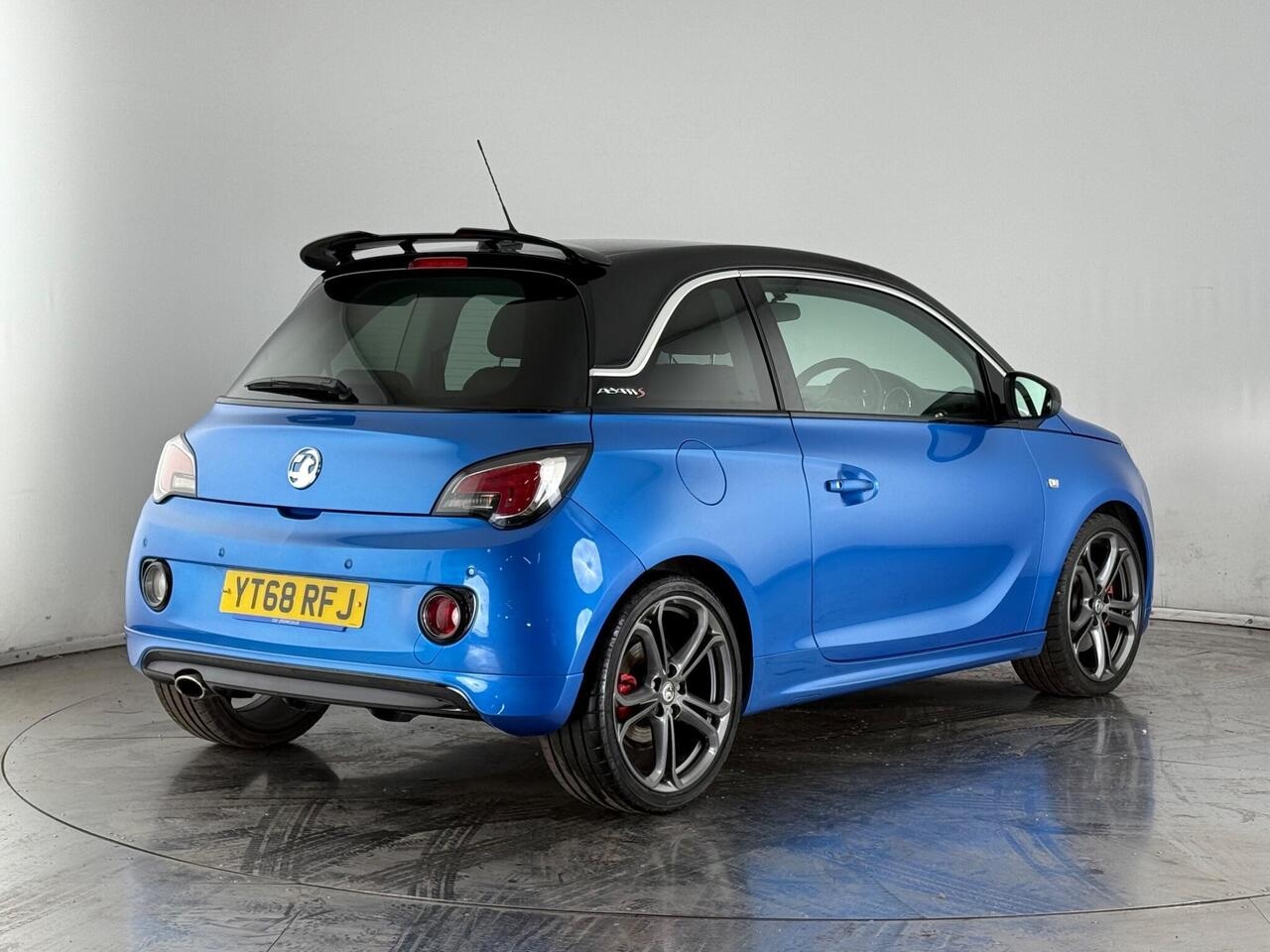 Vauxhall ADAM thumbnail Rear Right