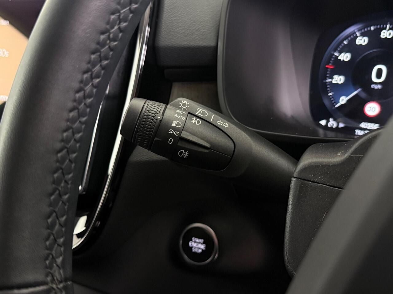 Volvo XC40 thumbnail Inconclusive