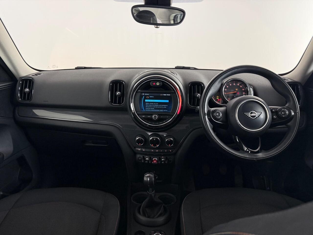 MINI Countryman thumbnail Interior Front