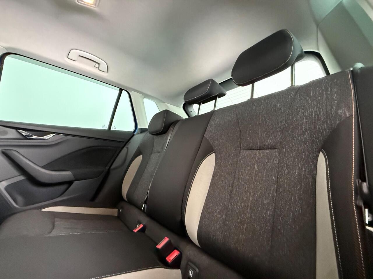 Skoda Kamiq thumbnail Seats Rear