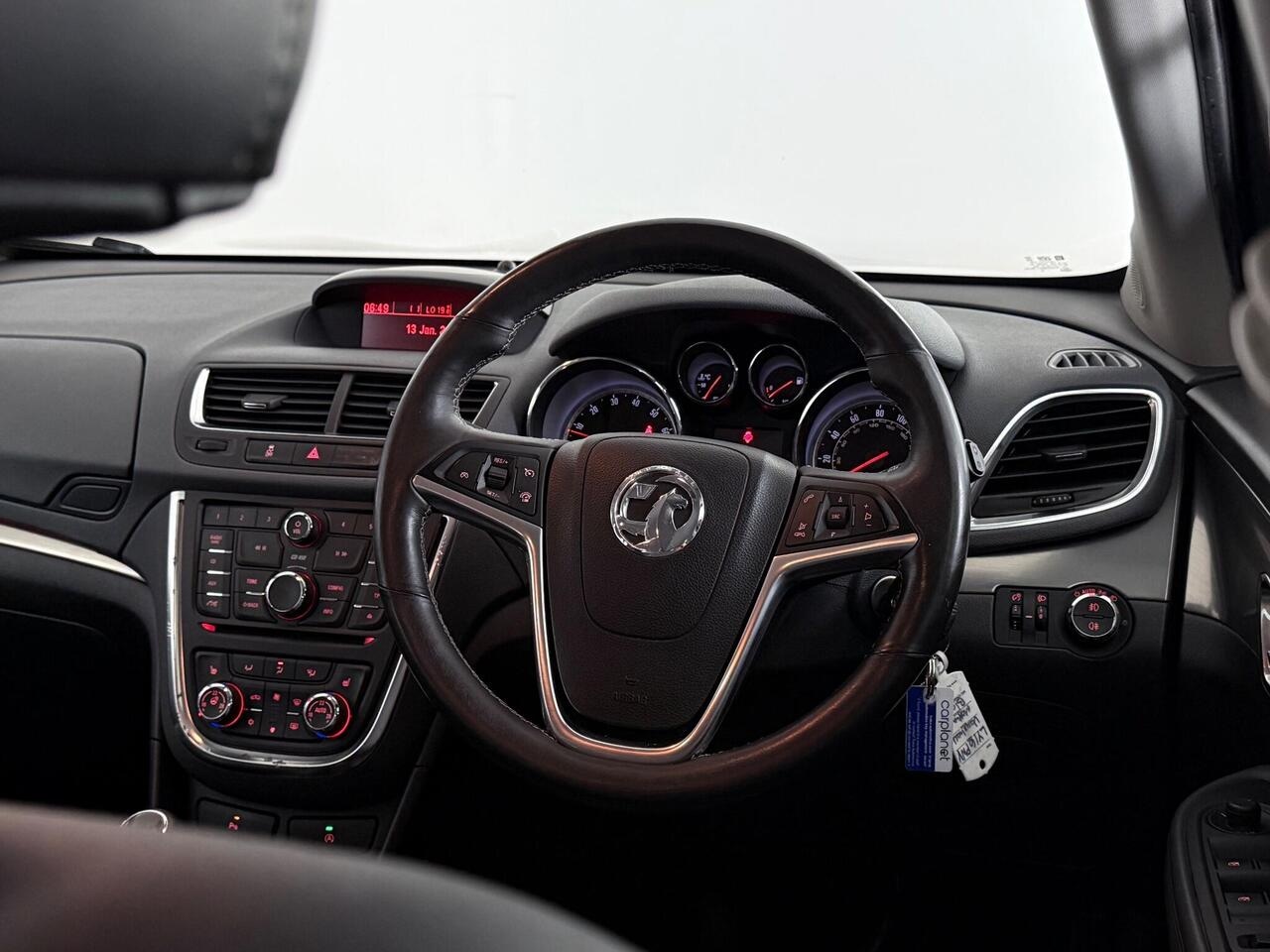 Vauxhall Mokka thumbnail Interior Front