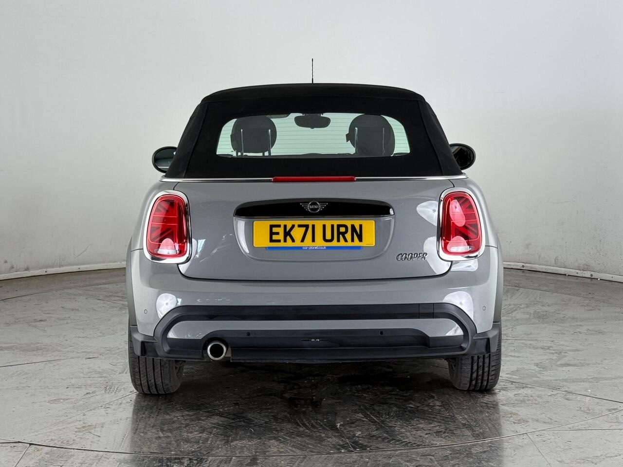 MINI Convertible thumbnail Rear