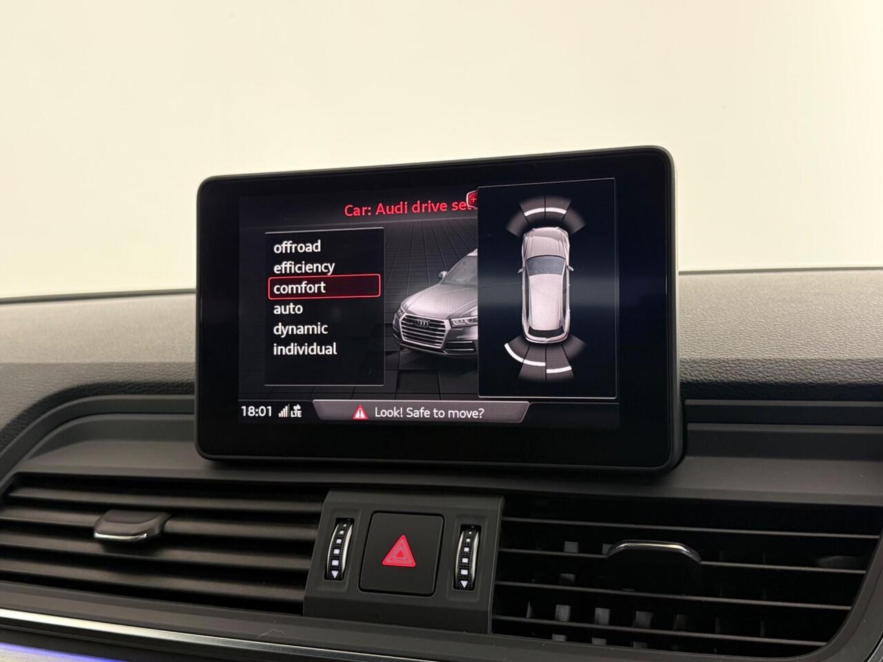 Audi Q5 thumbnail Infotainment System
