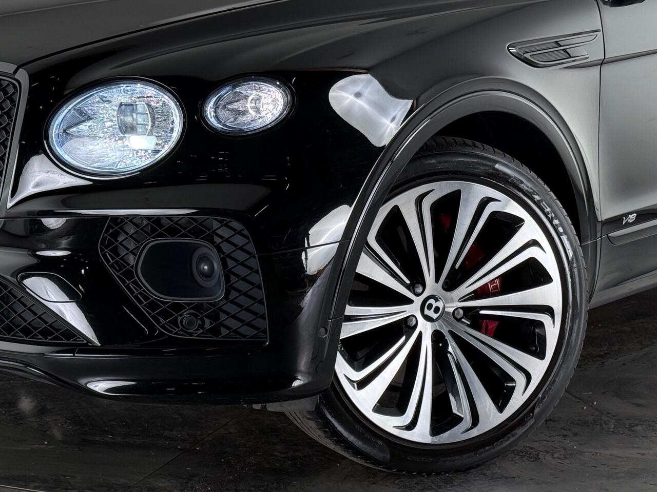 Bentley Bentayga thumbnail Wheel