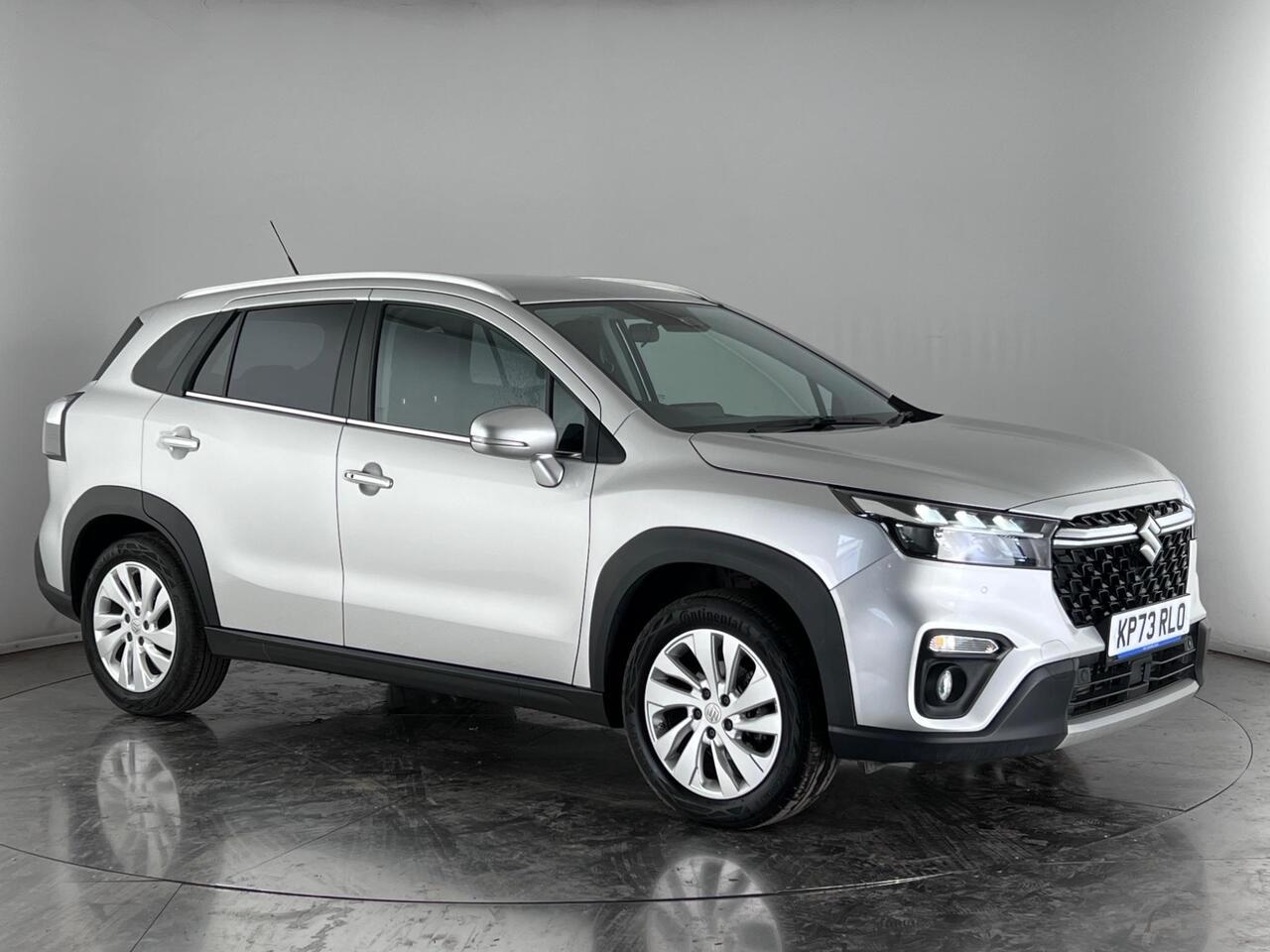 Suzuki S-Cross thumbnail Front Right