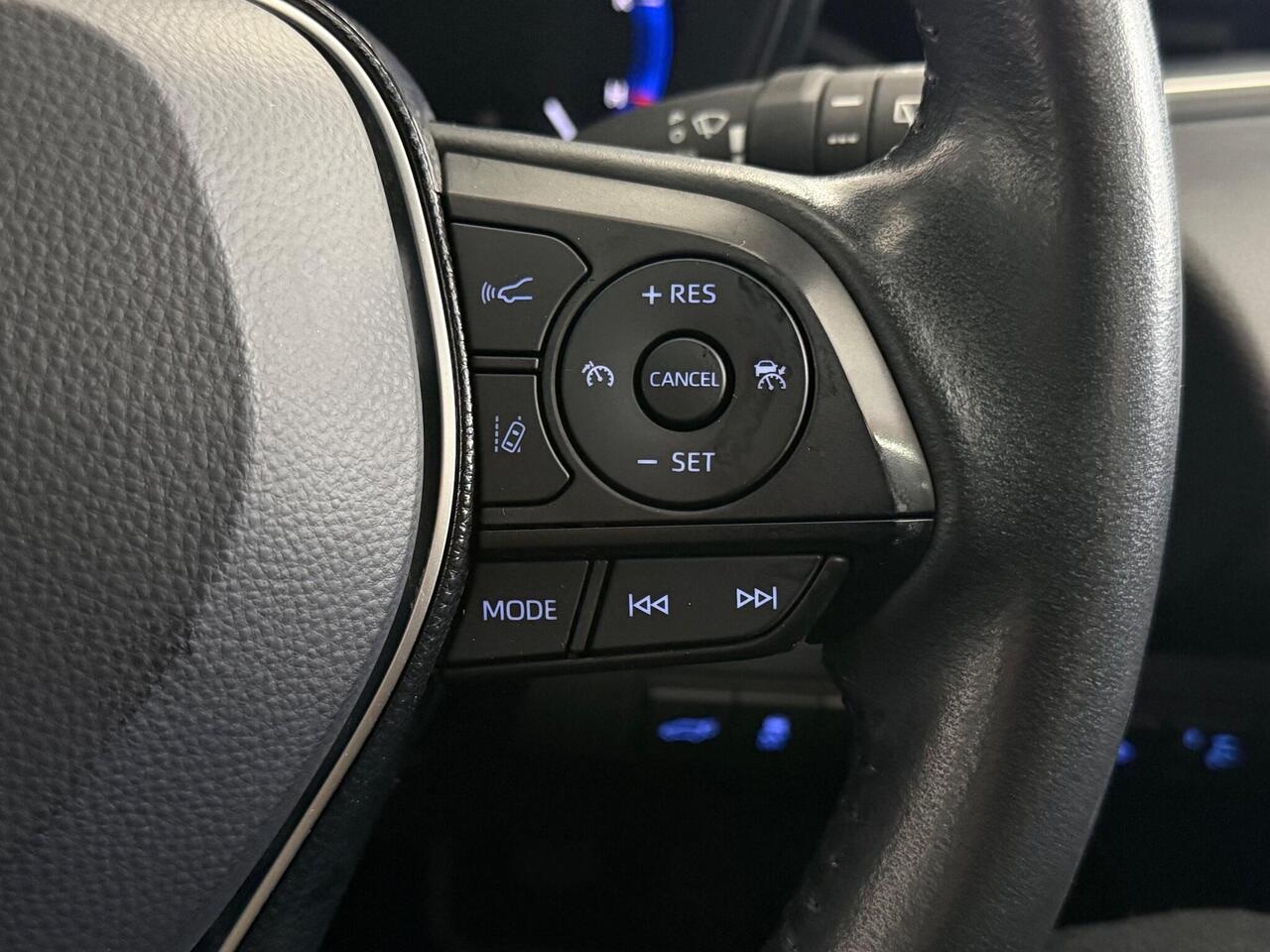 Toyota Corolla thumbnail Misc Controls