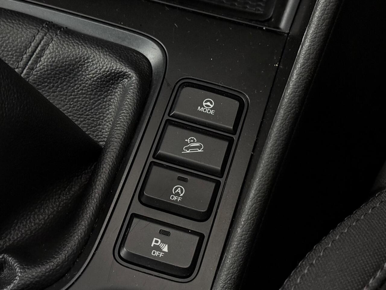Hyundai TUCSON thumbnail Misc Controls
