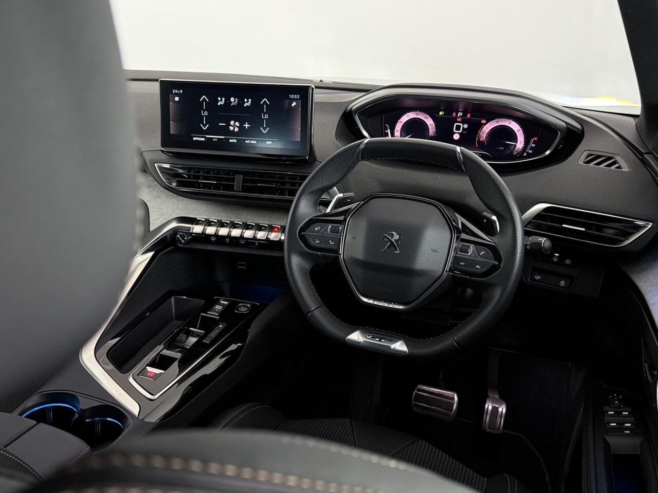 Peugeot 3008 thumbnail Steering Wheel