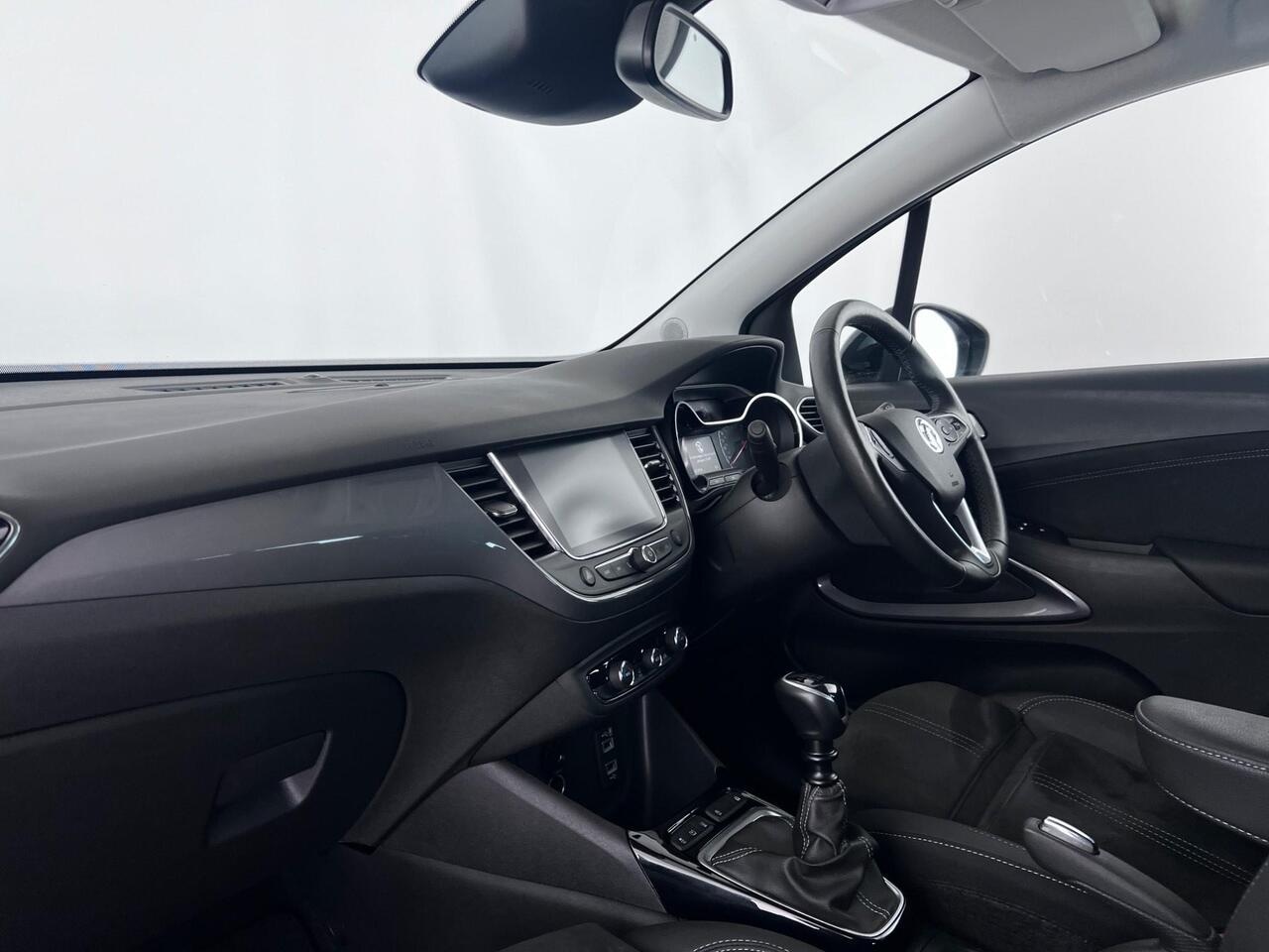 Vauxhall Crossland thumbnail Interior Front