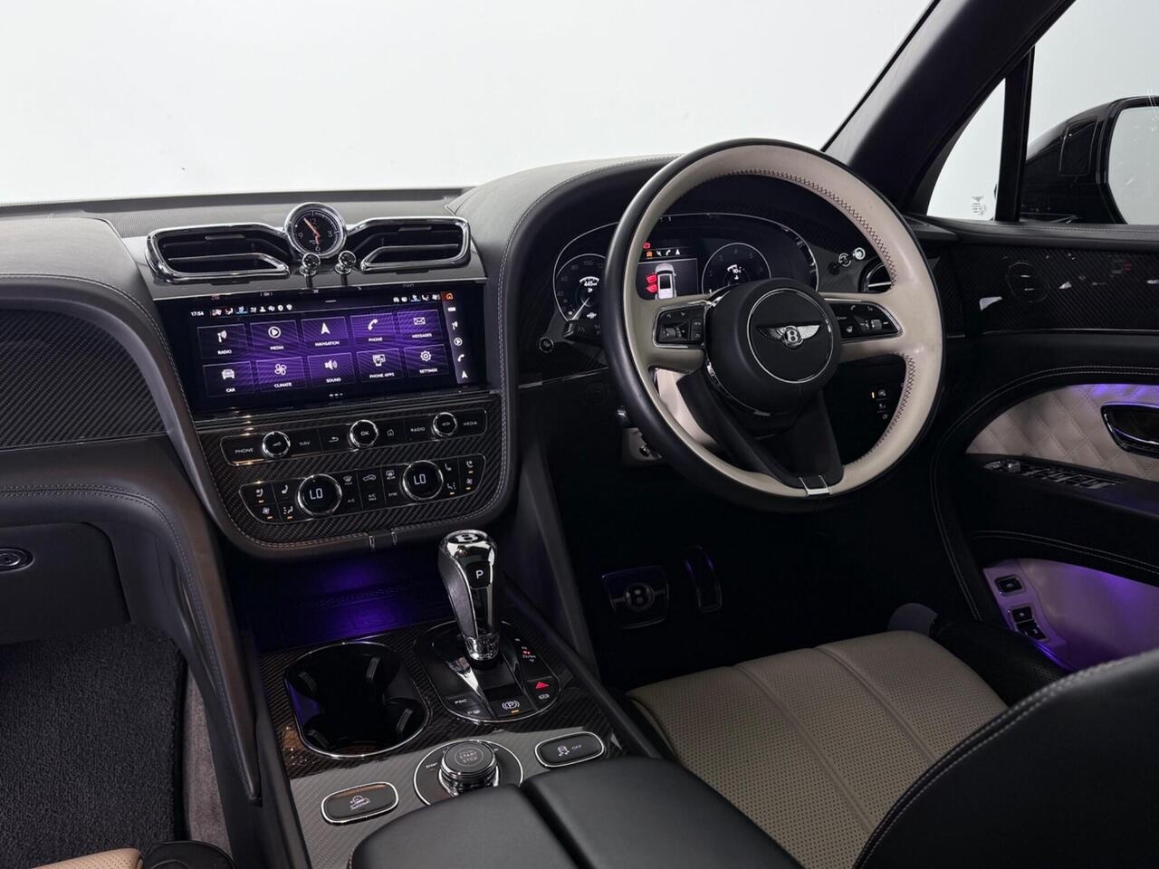 Bentley Bentayga thumbnail Interior Front