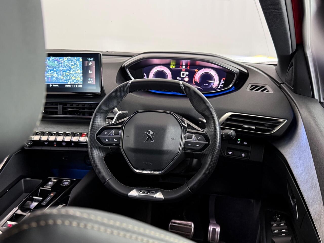 Peugeot 3008 thumbnail Steering Wheel